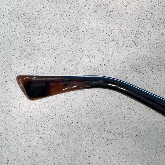 Gucci Dark Brown Tortoise Sunglasses - Picture 6 of 7